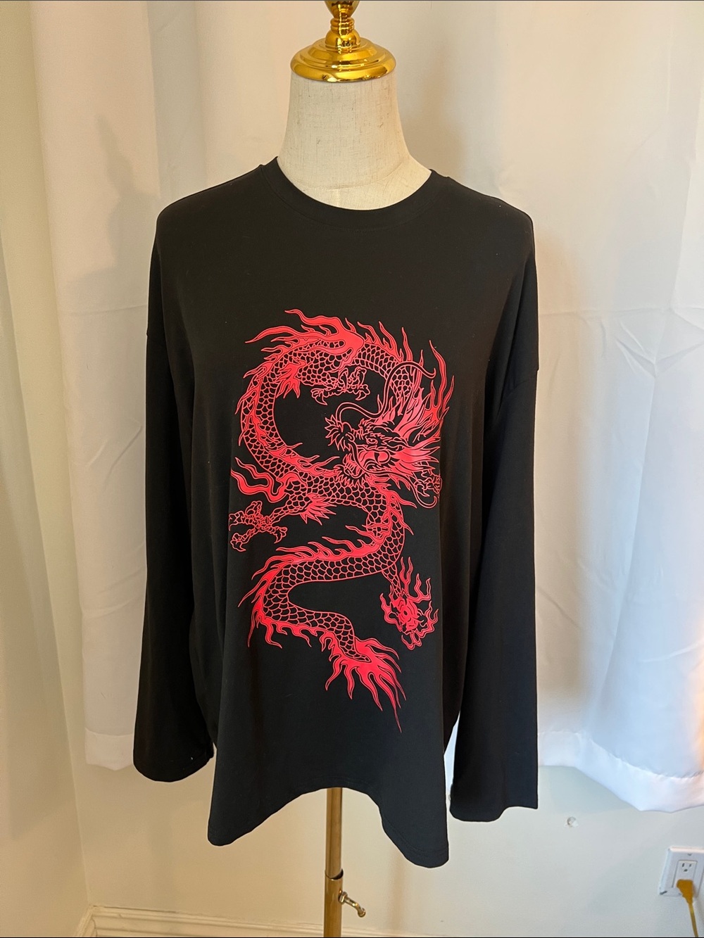 SHEIN Black Long-Sleeve Shirt with Red Dragon Graphic